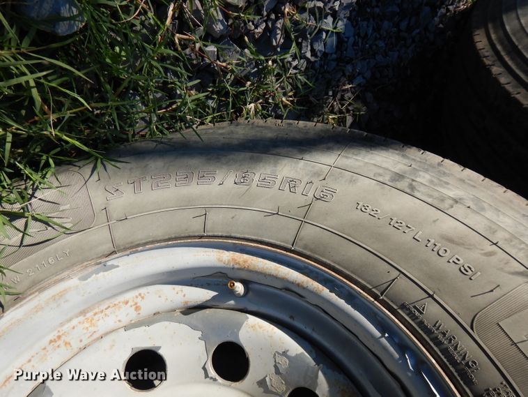 image for item FW9946 2015 Belshe TB15 tilt deck equipment trailer