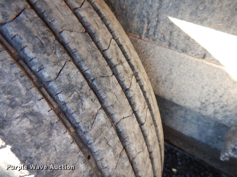 image for item FW9946 2015 Belshe TB15 tilt deck equipment trailer