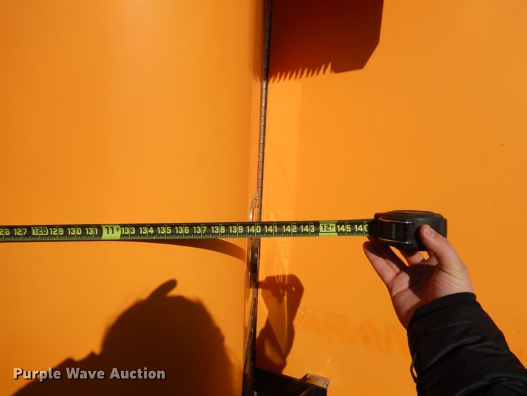 image for item GG9249 2001 Ford E450  utility van