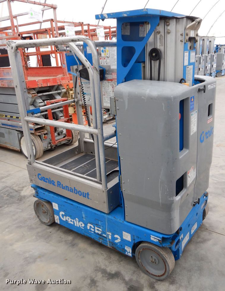 image for item GK9715 2012 Genie GR-12  vertical lift
