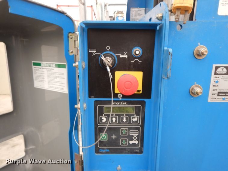 image for item GK9715 2012 Genie GR-12  vertical lift