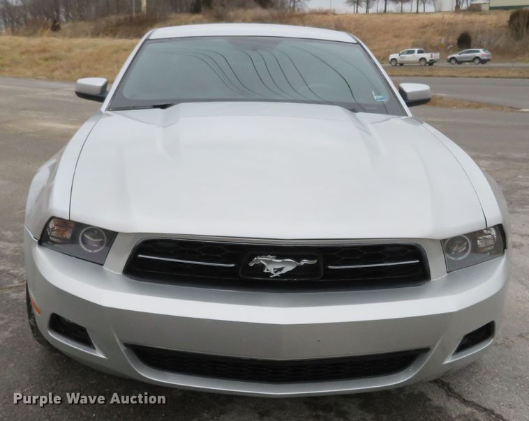 image for item GT9469 2012 Ford Mustang
