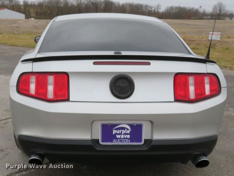 image for item GT9469 2012 Ford Mustang
