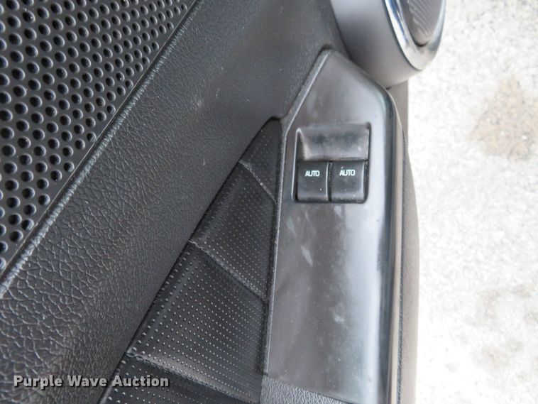 image for item GT9469 2012 Ford Mustang