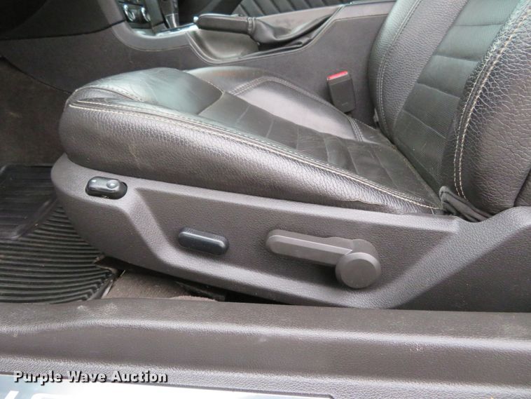 image for item GT9469 2012 Ford Mustang