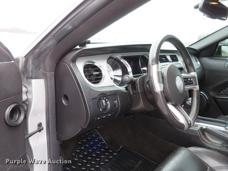 image for item GT9469 2012 Ford Mustang