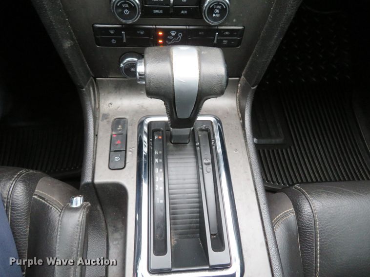 image for item GT9469 2012 Ford Mustang