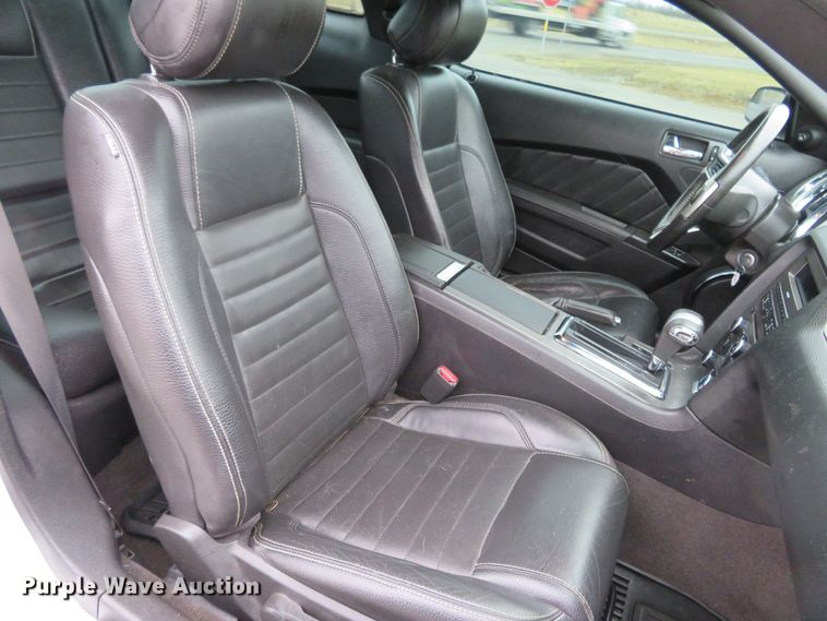 image for item GT9469 2012 Ford Mustang