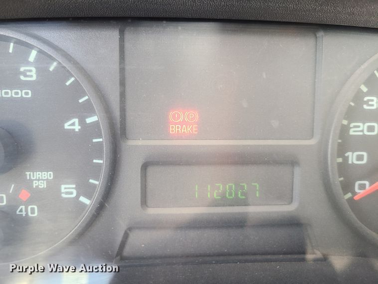 image for item GY9659 2006 Ford F450 Super Duty  flatbed pickup truck