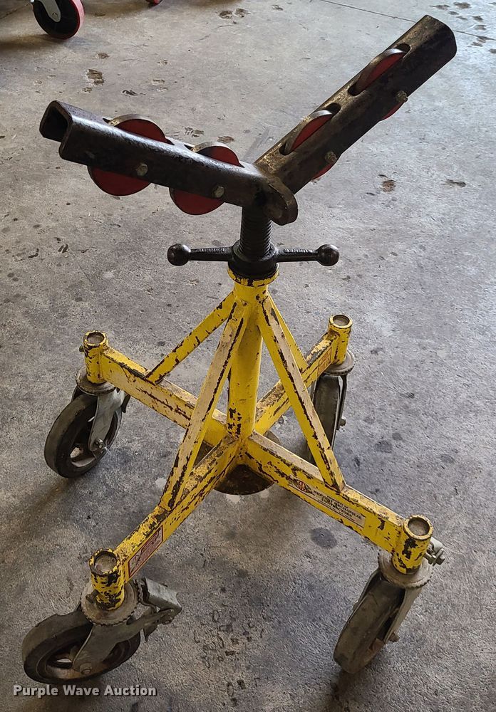 image for item GY9684 (30) pipe stands