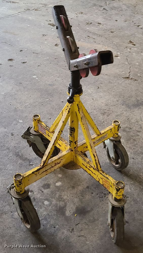 image for item GY9684 (30) pipe stands