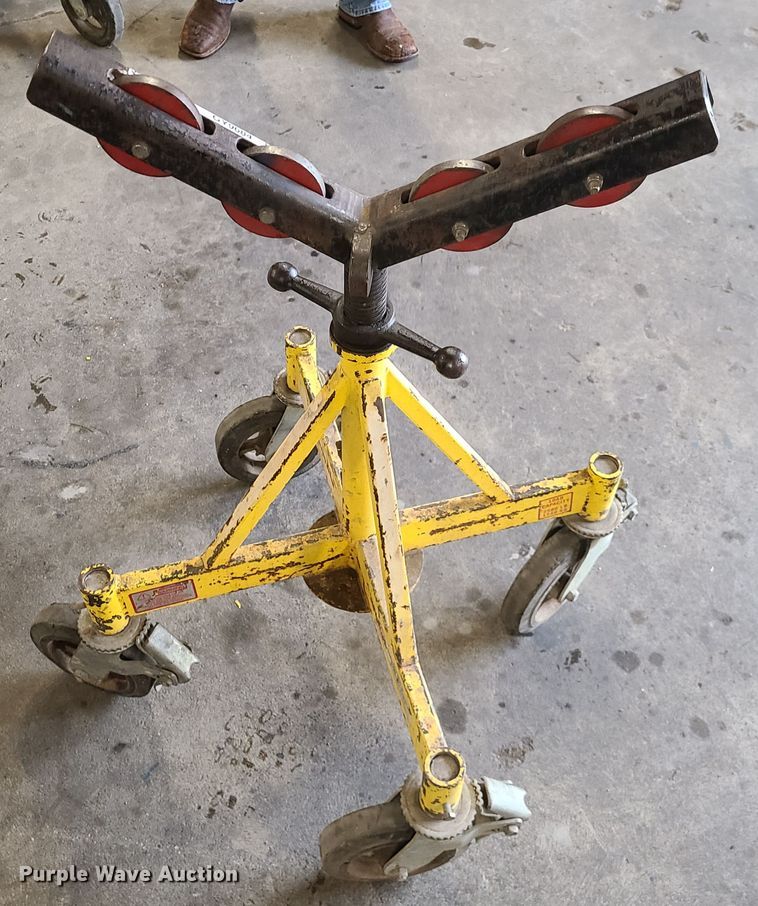 image for item GY9684 (30) pipe stands