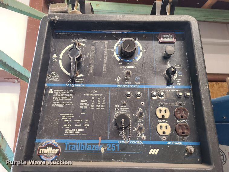 image for item GY9693 Miller Trailblazer 251 welder