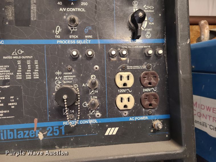 image for item GY9693 Miller Trailblazer 251 welder