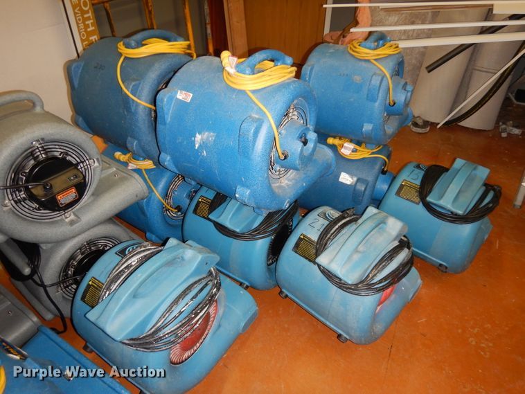 image for item HE9324 (26) fans