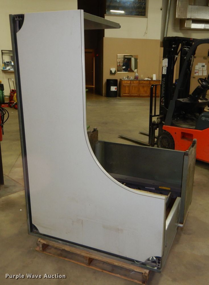 image for item HF9153 (2) steel office desks