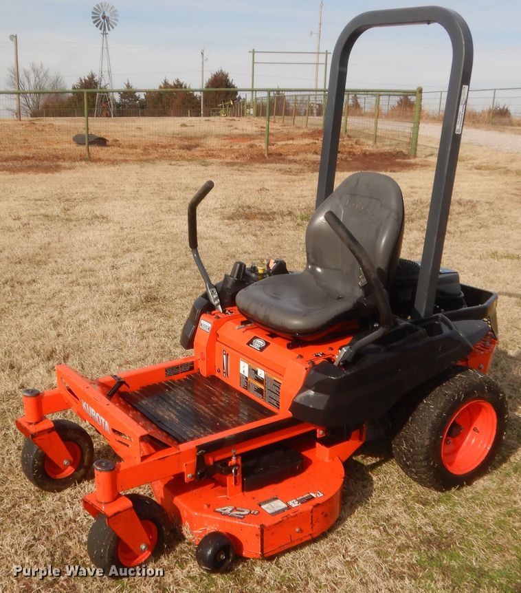image for item HG9784 Kubota Z122RKW  ZTR lawn mower