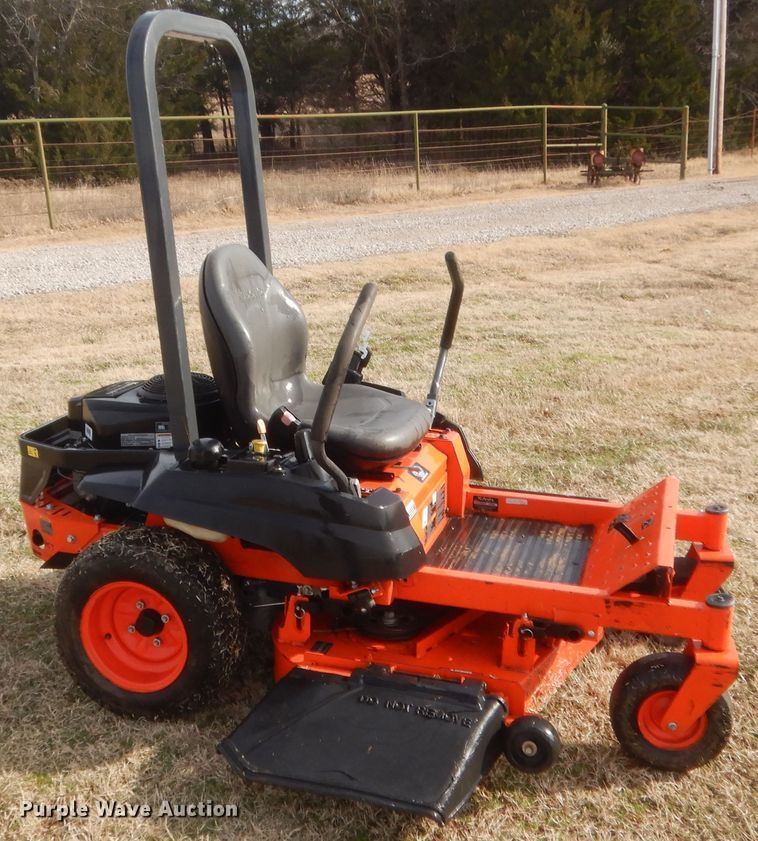 image for item HG9784 Kubota Z122RKW  ZTR lawn mower
