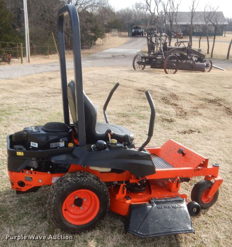 image for item HG9784 Kubota Z122RKW  ZTR lawn mower