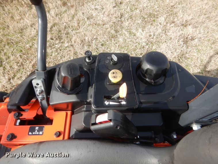image for item HG9784 Kubota Z122RKW  ZTR lawn mower
