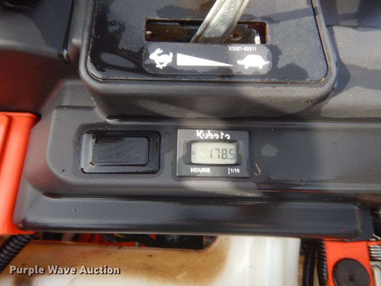 image for item HG9784 Kubota Z122RKW  ZTR lawn mower