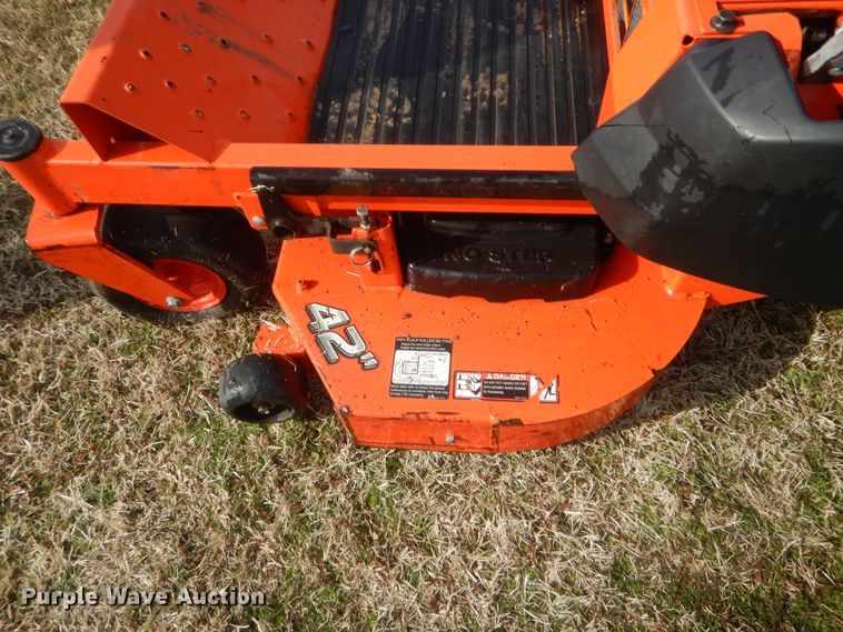 image for item HG9784 Kubota Z122RKW  ZTR lawn mower