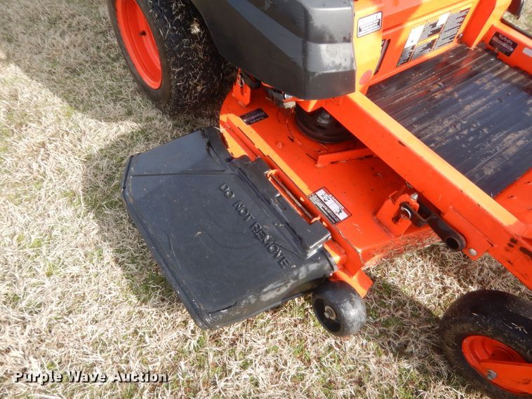 image for item HG9784 Kubota Z122RKW  ZTR lawn mower