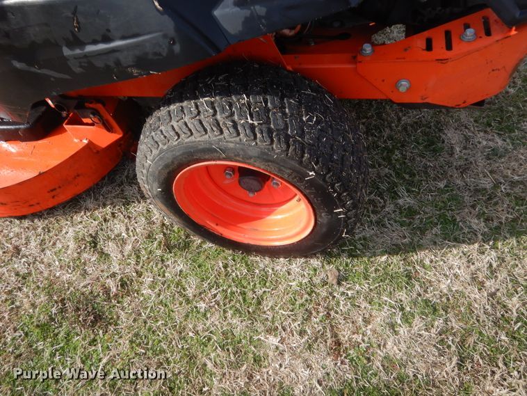 image for item HG9784 Kubota Z122RKW  ZTR lawn mower