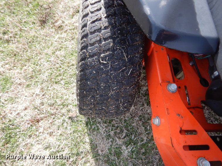 image for item HG9784 Kubota Z122RKW  ZTR lawn mower