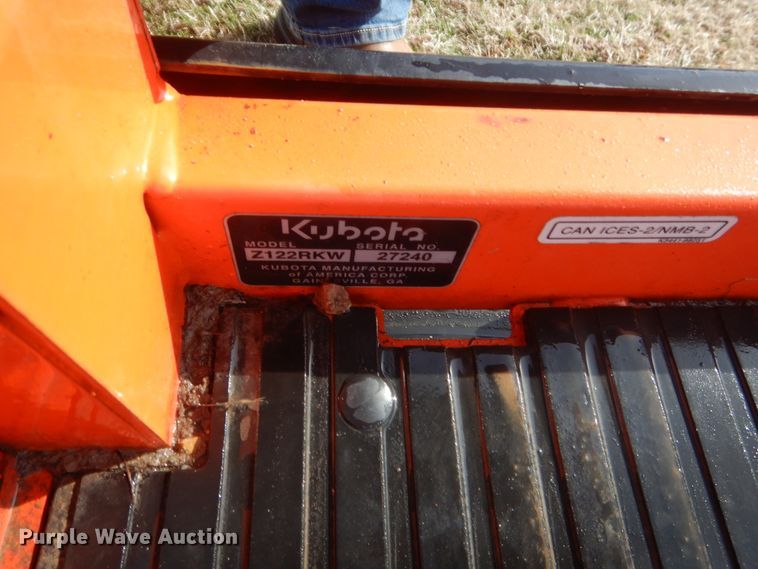 image for item HG9784 Kubota Z122RKW  ZTR lawn mower