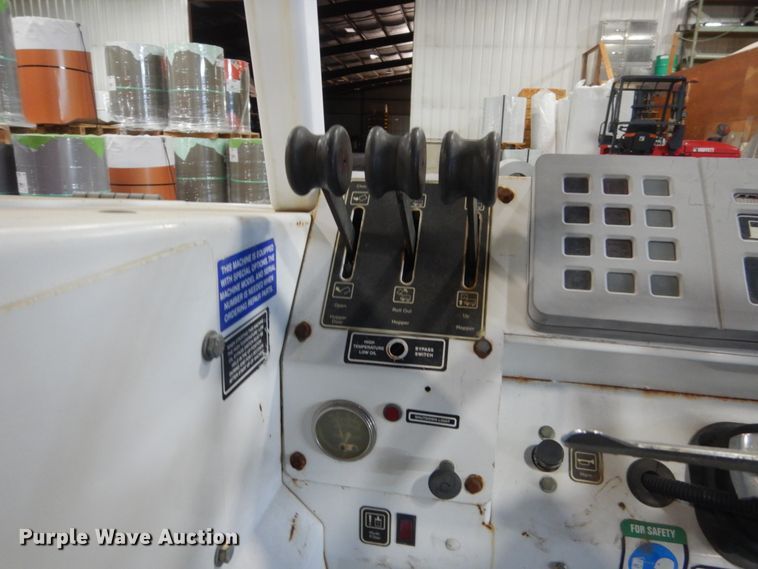 image for item HS9764 Tennant 810 floor sweeper