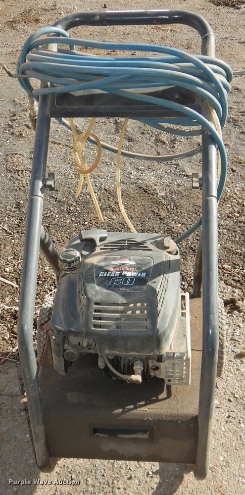 image for item HU9748 Generac G21 pressure washer