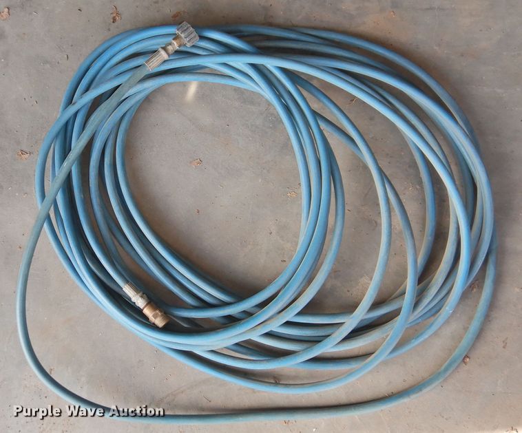 image for item HU9748 Generac G21 pressure washer