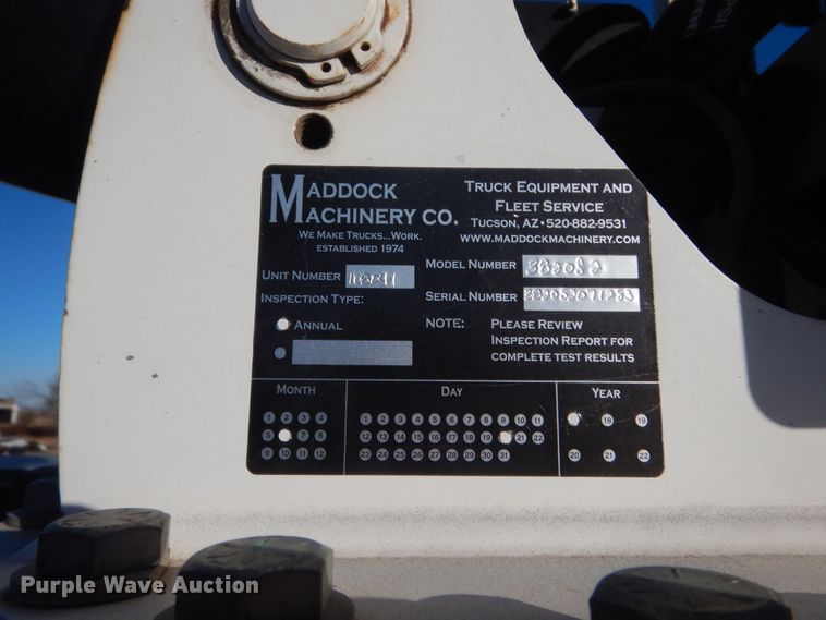 image for item HW9093 2008 Ford F550 Super Duty  utility truck with crane