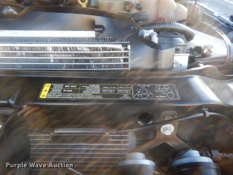 image for item HW9093 2008 Ford F550 Super Duty  utility truck with crane