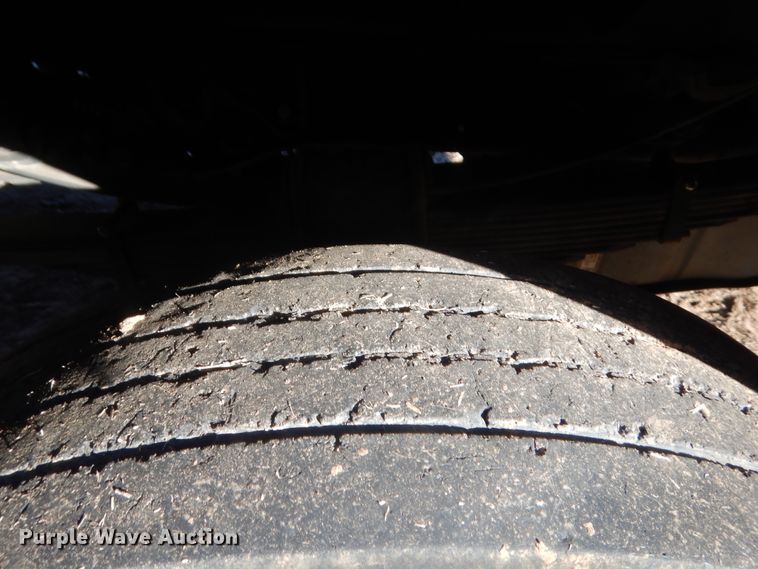 image for item HW9093 2008 Ford F550 Super Duty  utility truck with crane