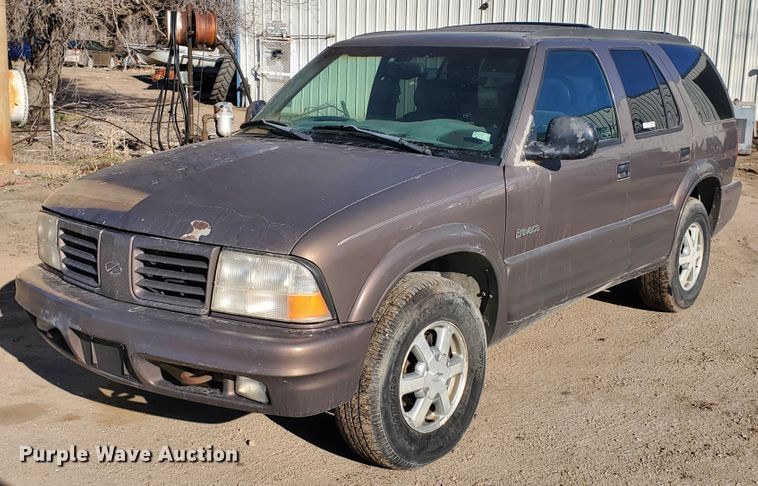 image for item HW9654 1998 Oldsmobile Bravada  SUV