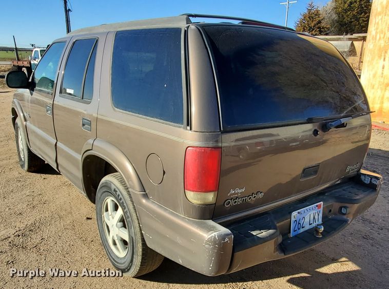 image for item HW9654 1998 Oldsmobile Bravada  SUV