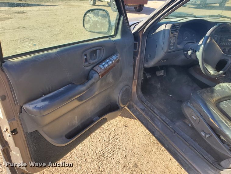 image for item HW9654 1998 Oldsmobile Bravada  SUV