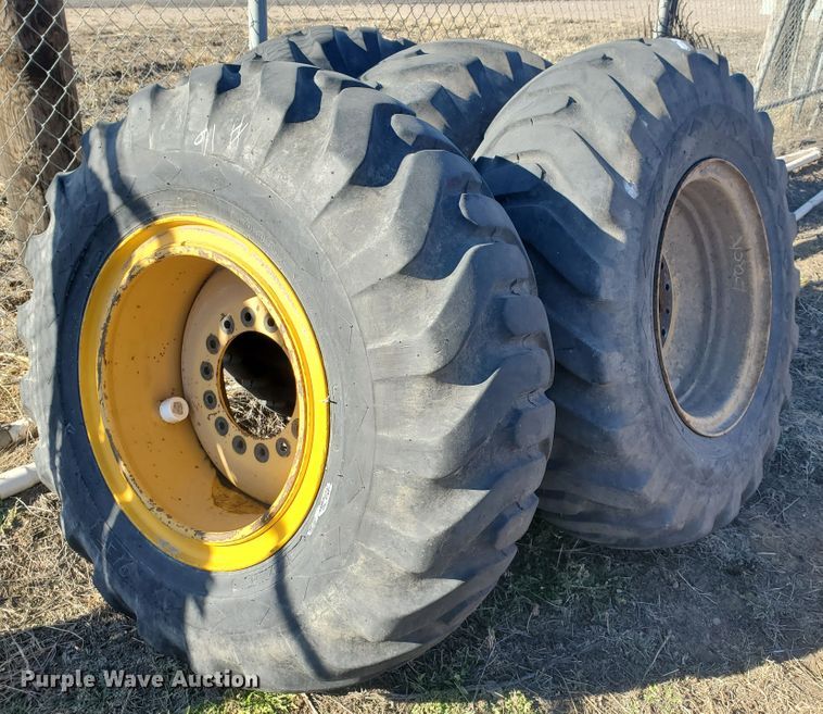 image for item HW9656 (4) 17.5-25 tires