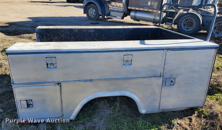 image for item HW9661 Stahl utility bed