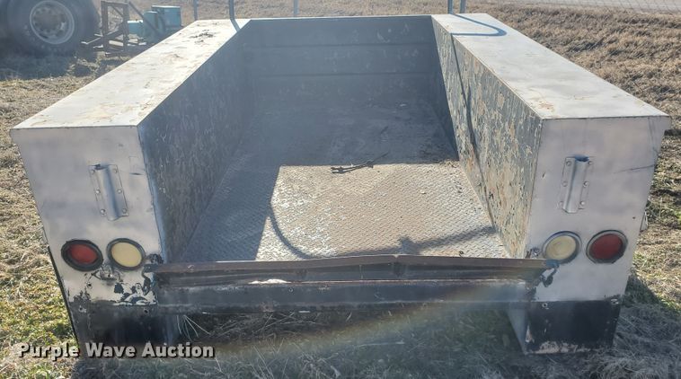 image for item HW9661 Stahl utility bed