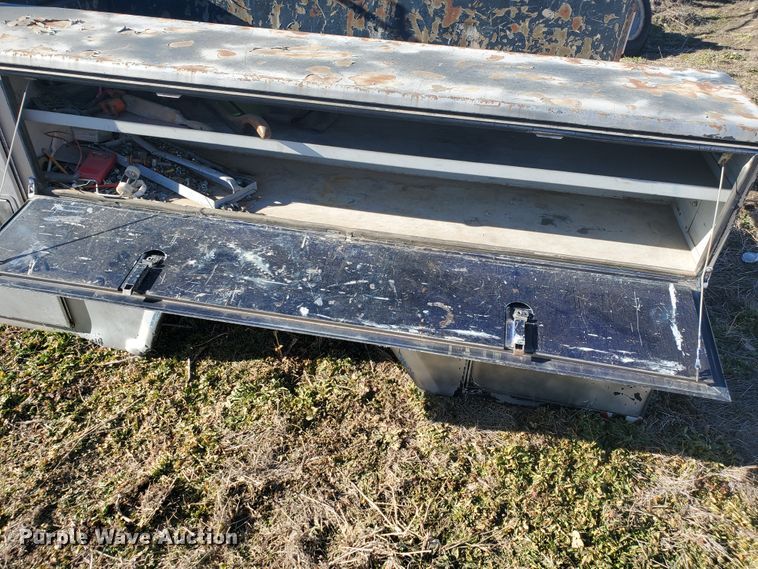 image for item HW9661 Stahl utility bed