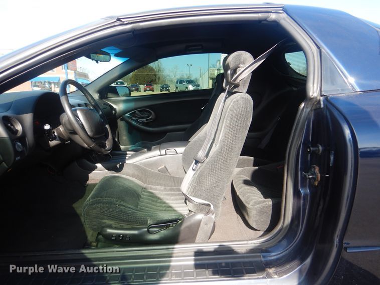 image for item HW9771 2002 Pontiac Firebird