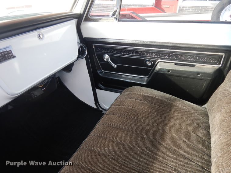 image for item IG9130 1972 Chevrolet C10  pickup truck