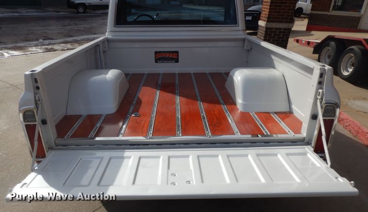 image for item IG9130 1972 Chevrolet C10  pickup truck