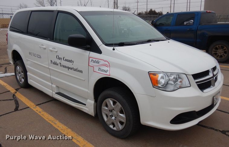 image for item IG9145 2012 Dodge Grand Caravan  handicap accessible van
