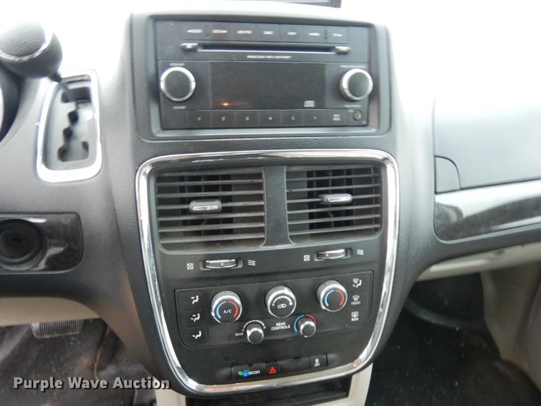 image for item IG9145 2012 Dodge Grand Caravan  handicap accessible van