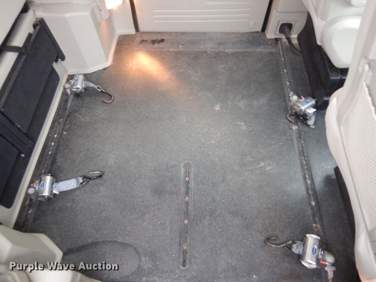 image for item IG9145 2012 Dodge Grand Caravan  handicap accessible van