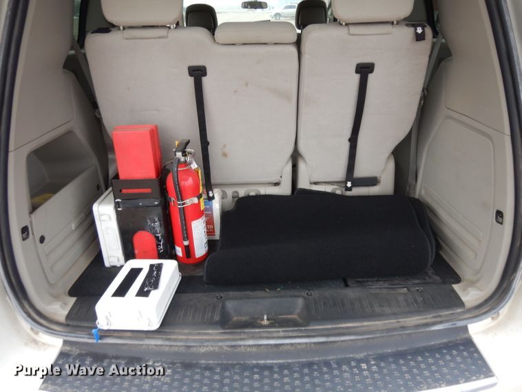 image for item IG9145 2012 Dodge Grand Caravan  handicap accessible van